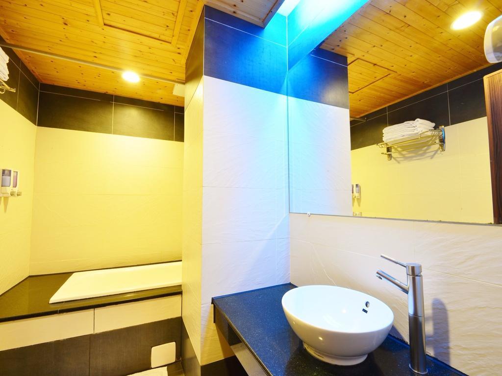Tranquil Sea Vacation Hotel Vườn quốc gia Khẩn Đinh Ngoại thất bức ảnh