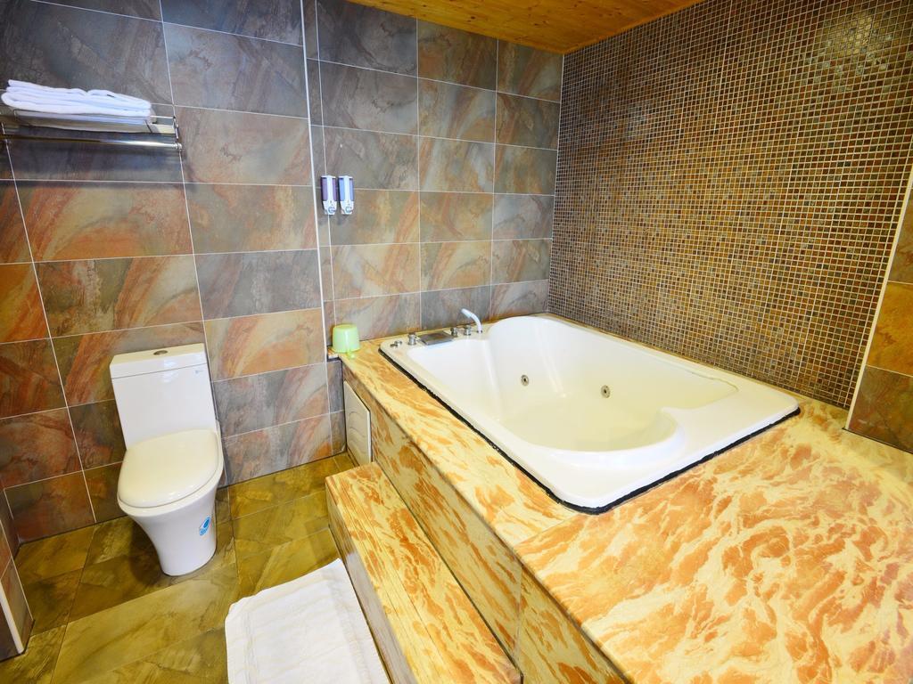 Tranquil Sea Vacation Hotel Vườn quốc gia Khẩn Đinh Ngoại thất bức ảnh