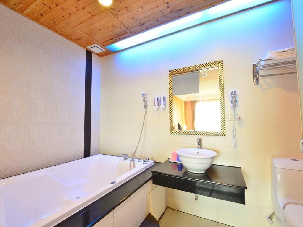 Tranquil Sea Vacation Hotel Vườn quốc gia Khẩn Đinh Ngoại thất bức ảnh